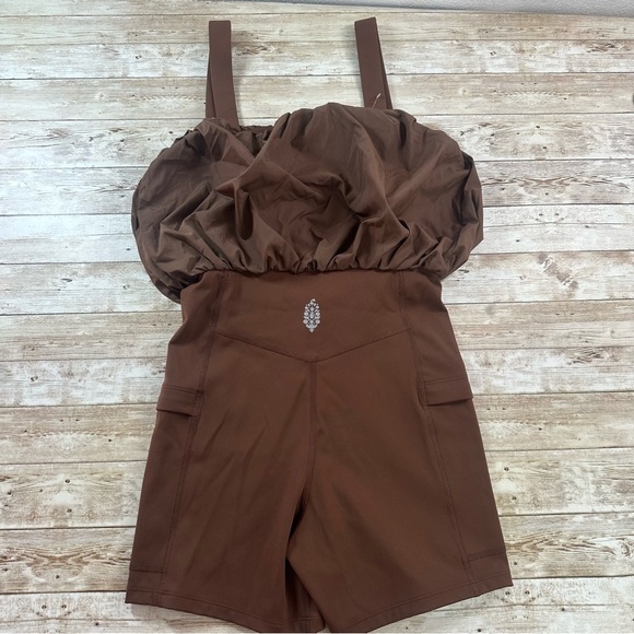 FREE PEOPLE Movement Women's Bubble Trouble Bodysuit Black Walnut Size XS NWOT! - Picture 7 of 9